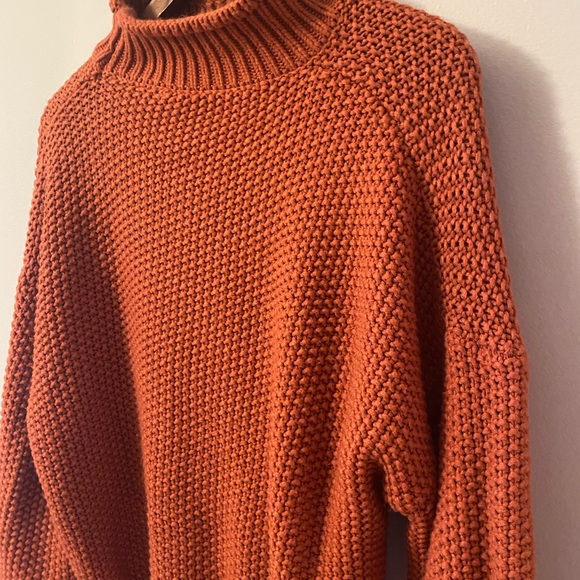 Gorgeous Boutique Sweater for Fall 🍁 - Picture 6 of 8